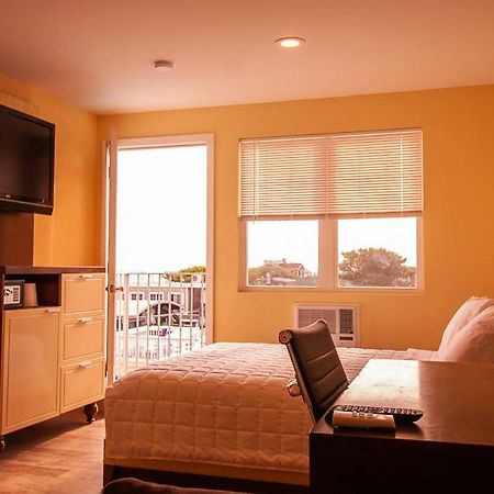 Grove Hotel Cherry Grove Bagian luar foto