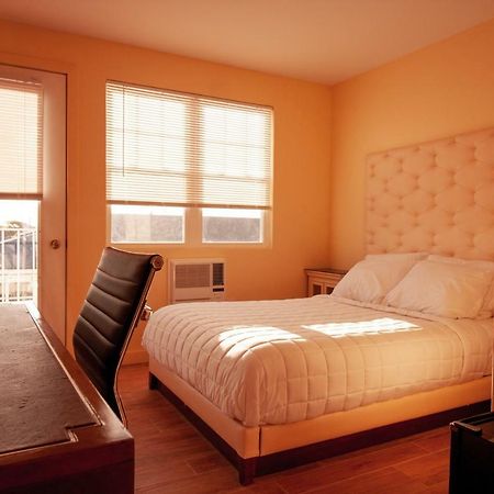 Grove Hotel Cherry Grove Bagian luar foto